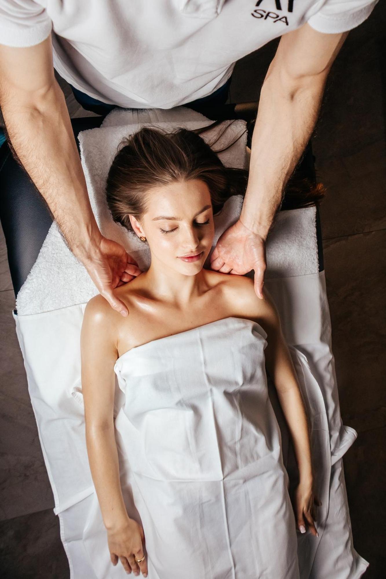 Rest&Ski Spa Resort Bukovel Bagian luar foto