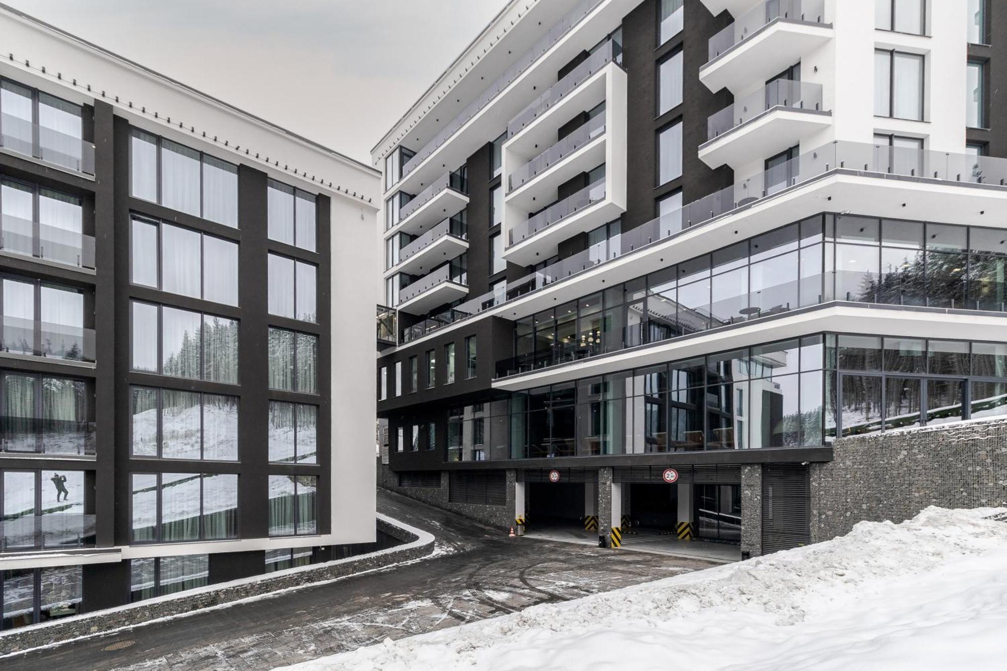 Rest&Ski Spa Resort Bukovel Bagian luar foto